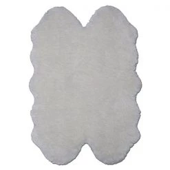 A&E Bath & Shower 4-ft x 6-ft Ivory Faux Sheepskin Plush Irregular Indoor Solid Rug