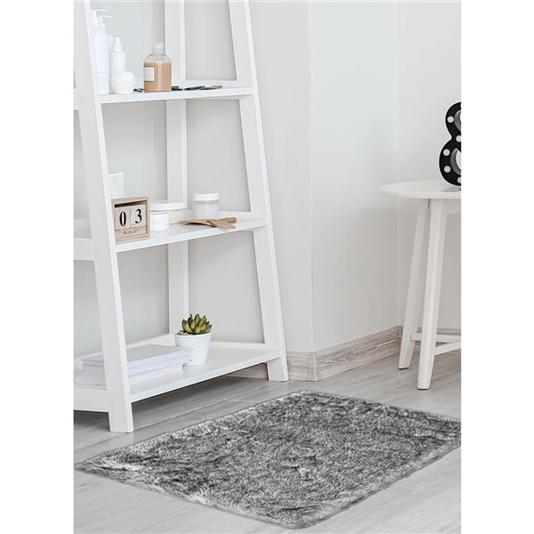 A&E Bath & Shower 2-ft x 3-ft Grey Tip Faux Sheepskin Plush Rectangular Indoor Solid Rug 4 A&E Bath & Shower 2-ft x 3-ft Grey Tip Faux Sheepskin Plush Rectangular Indoor Solid Rug - Image 2