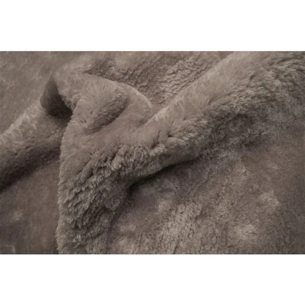 A&E Bath & Shower 2-ft x 6-ft Grey Faux Fur Plush Rectangular Indoor Solid Rug 5 A&E Bath & Shower 2-ft x 6-ft Grey Faux Fur Plush Rectangular Indoor Solid Rug - Image 3