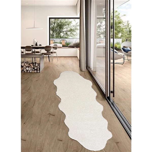 A&E Bath & Shower 2-ft x 6-ft Ivory Faux Fur Plush Irregular Indoor Solid Rug 4 A&E Bath & Shower 2-ft x 6-ft Ivory Faux Fur Plush Irregular Indoor Solid Rug - Image 2